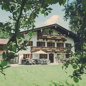 *** Aparthotel Der Lederer Hof - Boutique Germany
